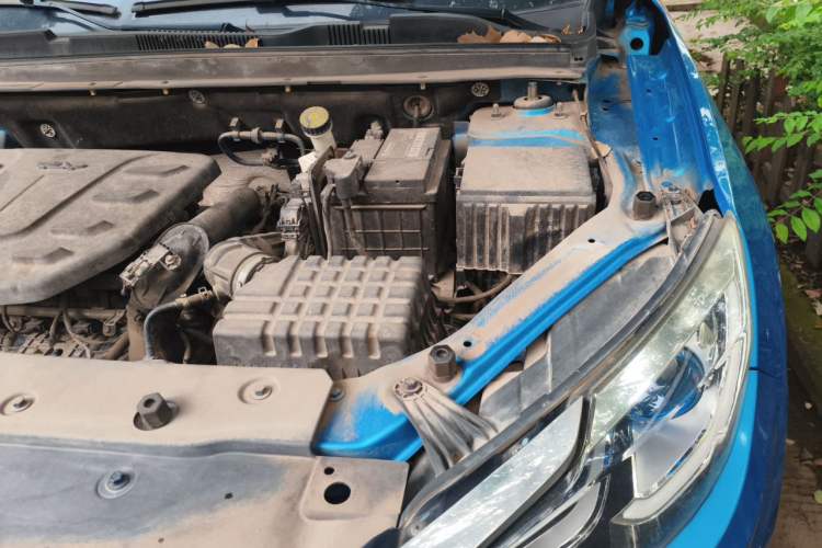 Used JETOUR X70 2018 1.5T Manual Comfort Edition Engine Bay Left
