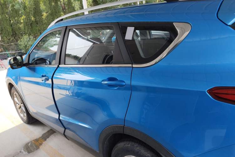 Used JETOUR X70 2018 1.5T Manual Comfort Edition Exterior 3