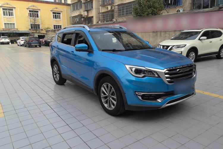 Used JETOUR X70 2018 1.5T Automatic YueXing Edition Front Right 45 Deg