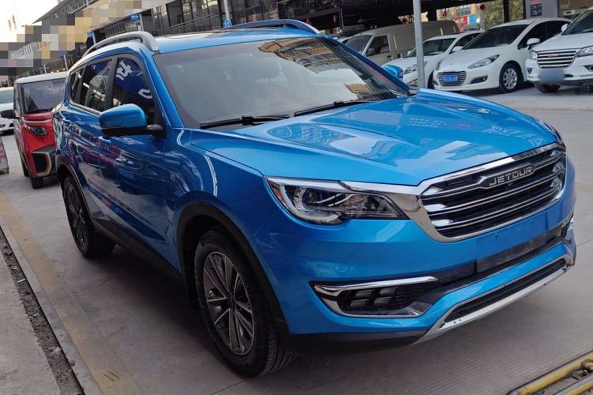 Used JETOUR X70 2018 1.5T Automatic YueXing Edition Front Right 45 Deg