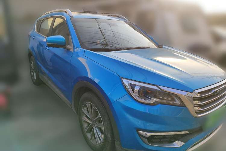 Used JETOUR X70 2018 1.5T Manual Enjoyment Edition Front Right 45 Deg