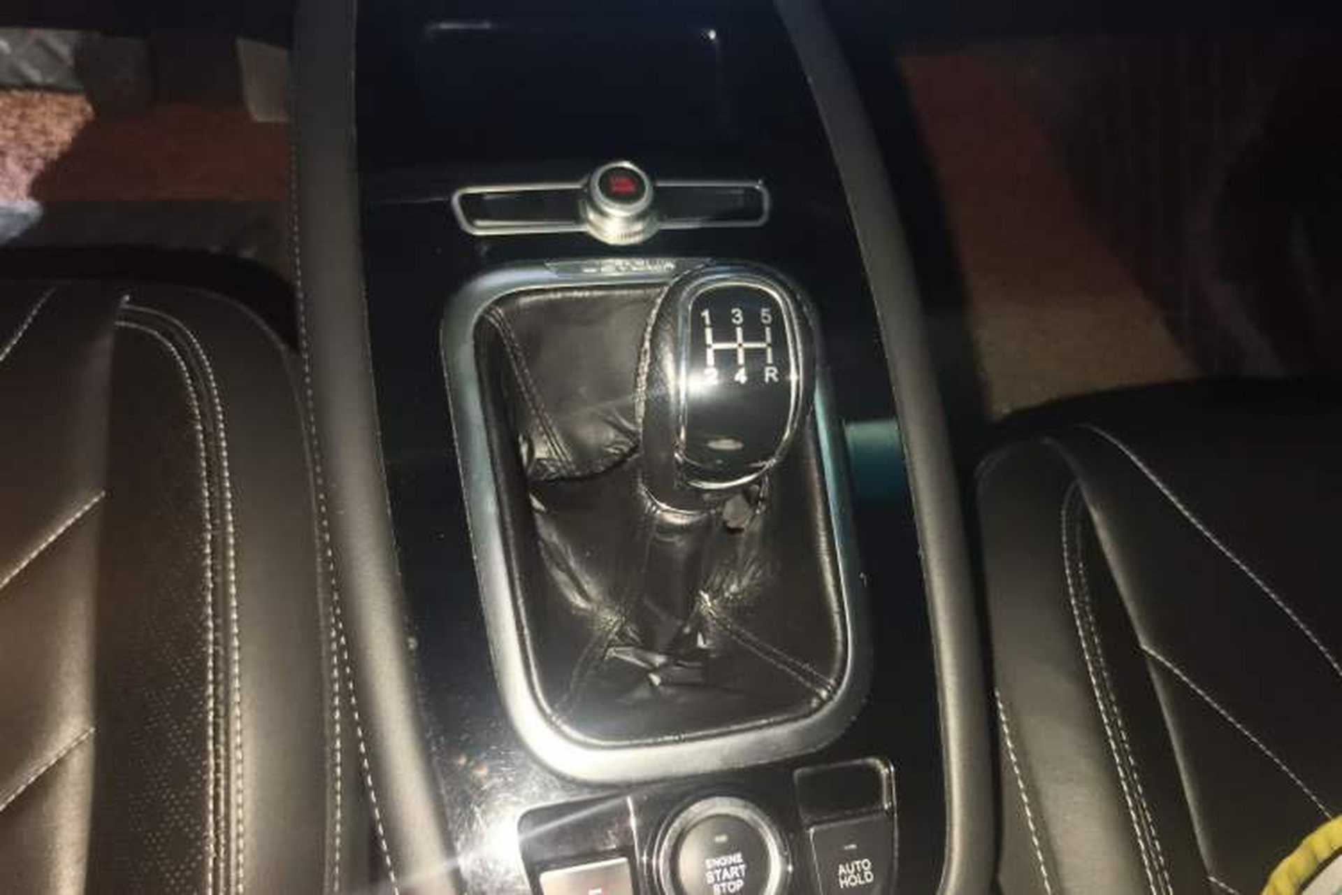 Used JETOUR X70 2018 1.5T Manual Enjoyment Edition Gear Lever