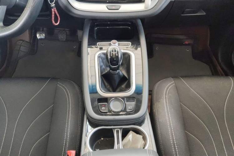 Used JETOUR X70 2018 1.5T Manual Comfort Edition Gear Lever