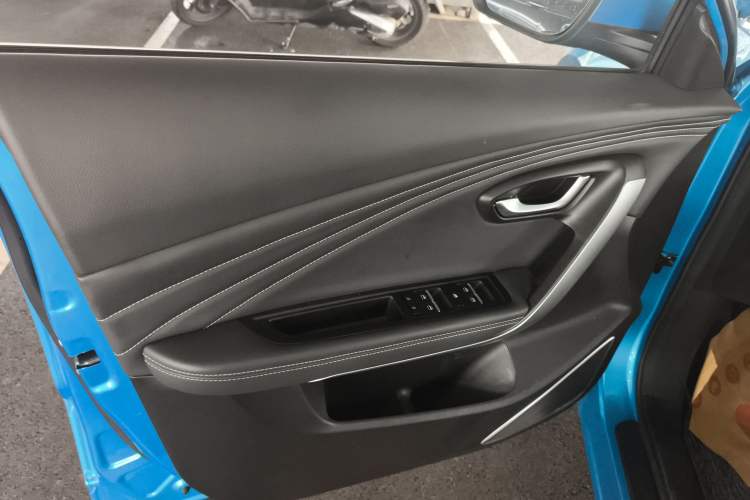 Used JETOUR X70 2018 1.5T Manual Enjoyment Edition Left Front Door Interior