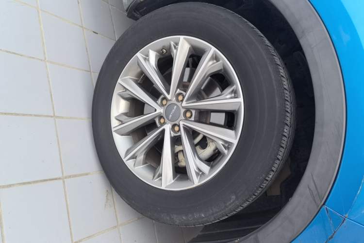 Used JETOUR X70 2018 1.5T Automatic YueXing Edition Left Front Wheel Hub