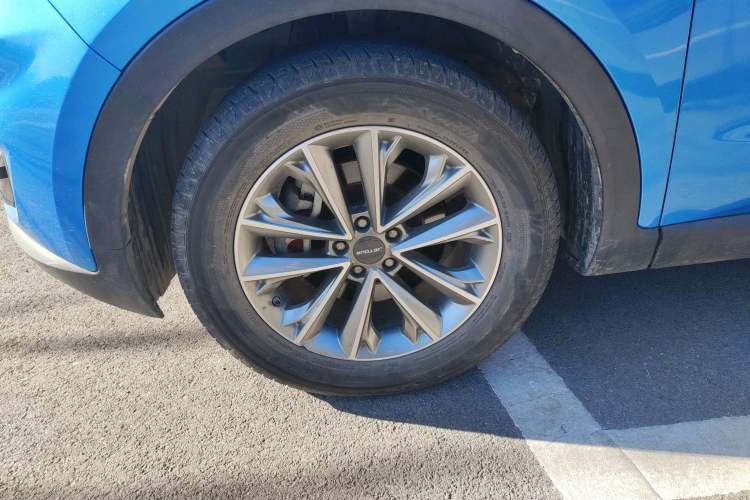 Used JETOUR X70 2018 1.5T Manual Enjoyment Edition Left Front Wheel Hub