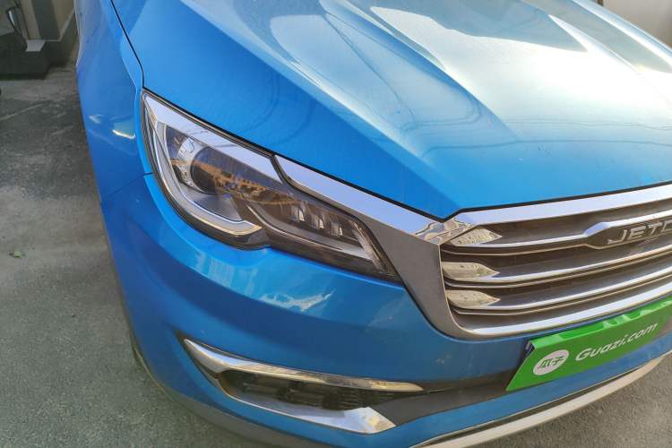 Used JETOUR X70 2018 1.5T Manual Enjoyment Edition Right Front Headlight