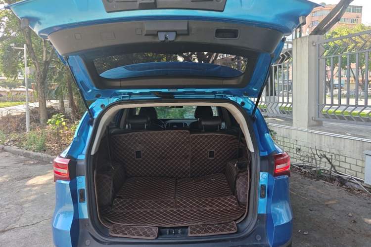 Used JETOUR X70 2018 1.5T Manual Enjoyment Edition Trunk