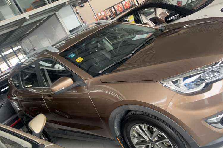 Used JETOUR X70 2018 1.5T Automatic YueXing Edition Exterior 2