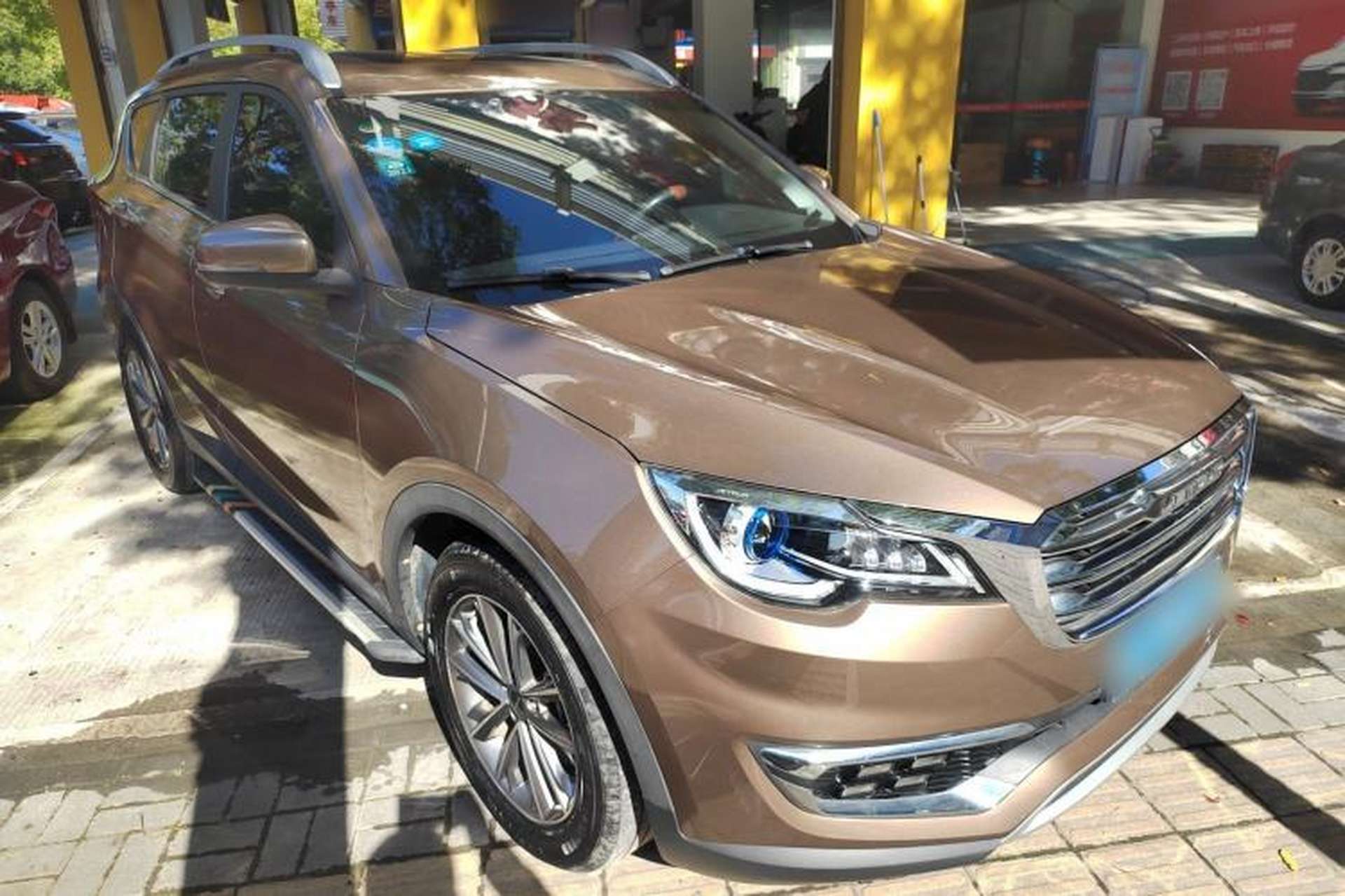 Used JETOUR X70 2018 1.5T Manual Enjoyment Edition Front Right 45 Deg