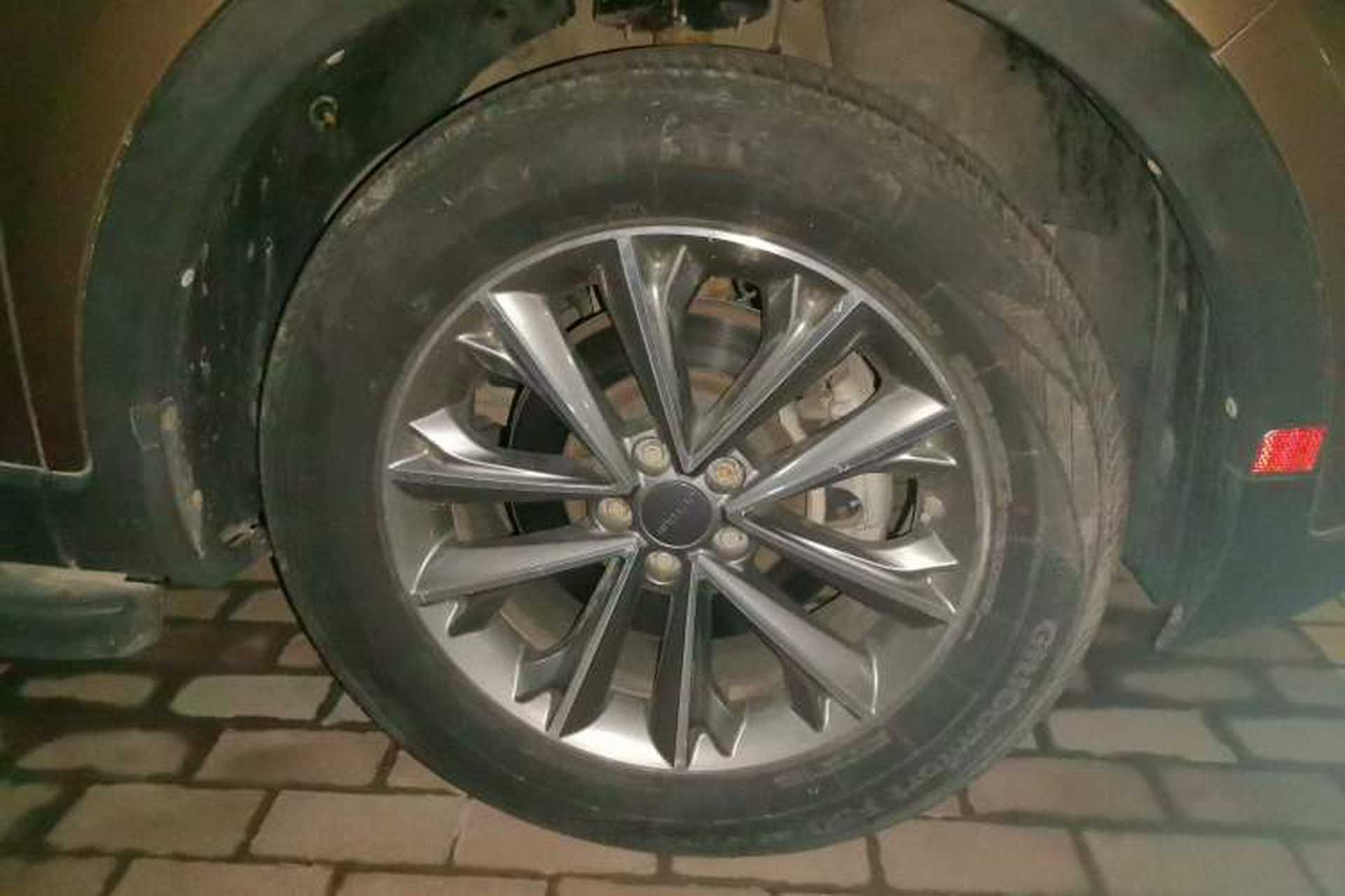 Used JETOUR X70 2018 1.5T Automatic YueXing Edition Right Front Wheel Hub