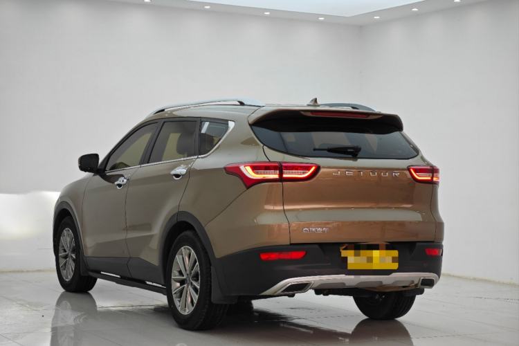 Used JETOUR X70 2018 1.5T Manual Enjoyment Edition Exterior 3