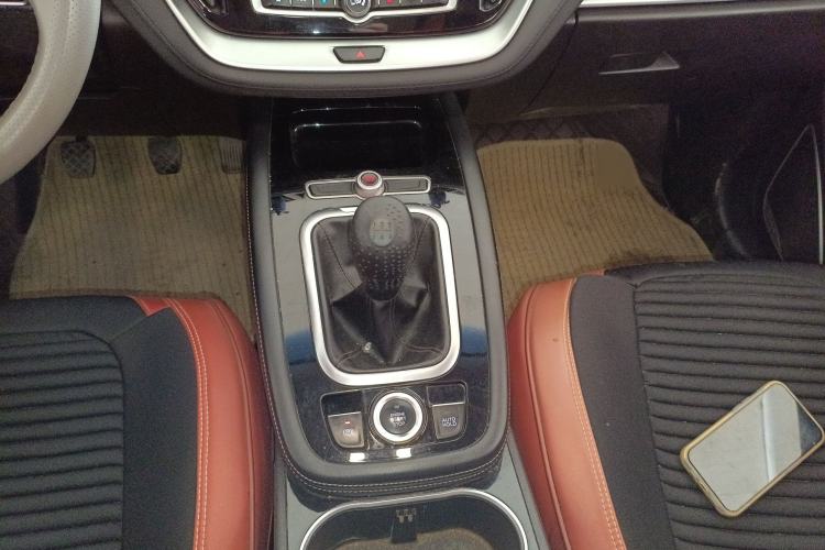 Used JETOUR X70 2018 1.5T Manual Enjoyment Edition Gear Lever