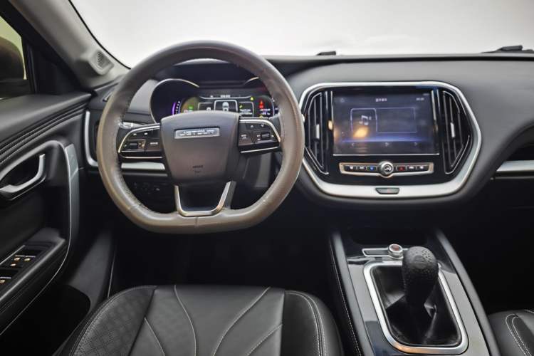 Used JETOUR X70 2018 1.5T Manual Enjoyment Edition Interior 6