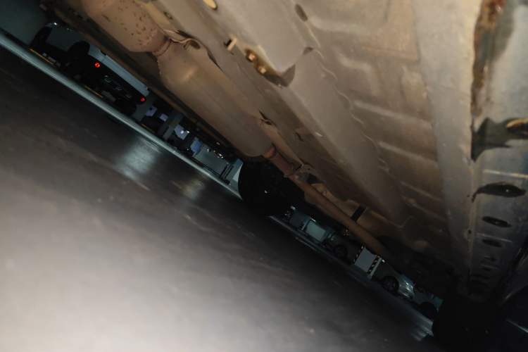 Used JETOUR X70 2018 1.5T Automatic YueXing Edition Chassis Front Left