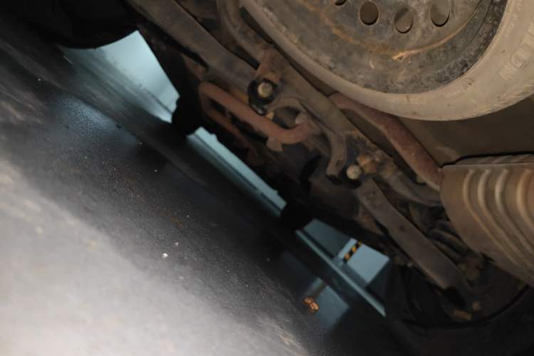 Used JETOUR X70 2018 1.5T Automatic YueXing Edition Chassis Rear