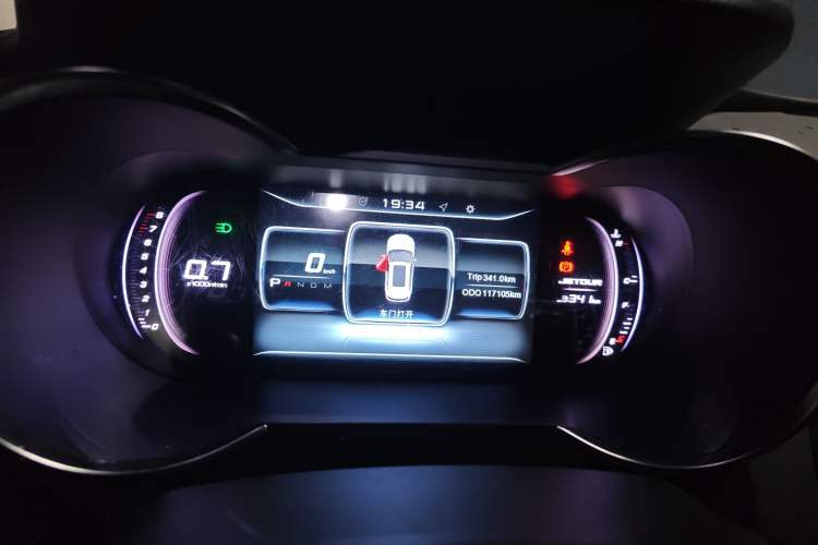 Used JETOUR X70 2018 1.5T Automatic YueXing Edition Odometer Close Up