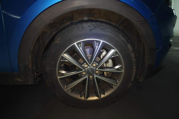Used JETOUR X70 2018 1.5T Automatic YueXing Edition Right Front Wheel Hub