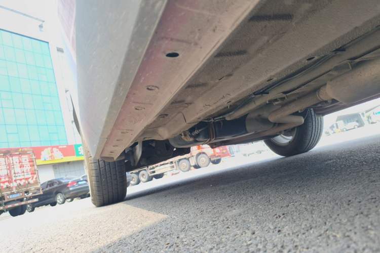 Used JETOUR X70 2018 1.5T Manual Jingxing Edition Chassis Front Right