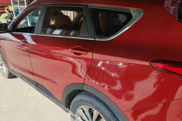 Used JETOUR X70 2018 1.5T Manual Enjoyment Edition Exterior 3