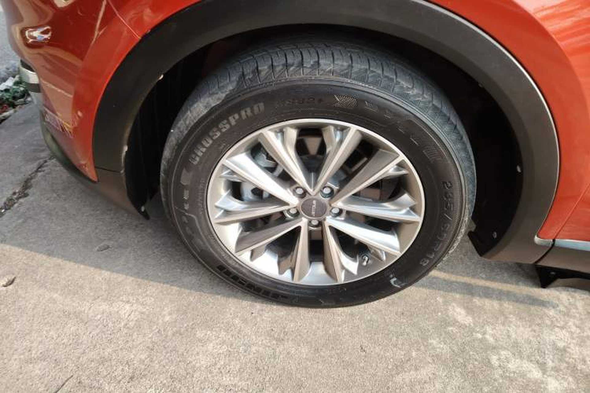 Used JETOUR X70 2018 1.5T Automatic YueXing Edition Left Front Wheel Hub