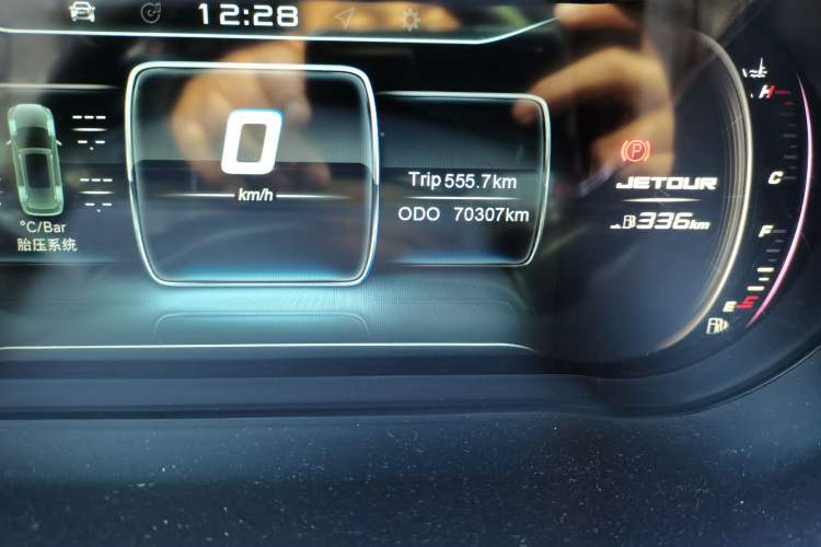 Used JETOUR X70 2018 1.5T Manual Enjoyment Edition Odometer Close Up