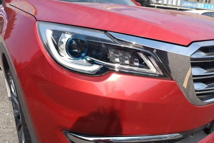 Used JETOUR X70 2018 1.5T Automatic Smart Drive Edition Right Front Headlight
