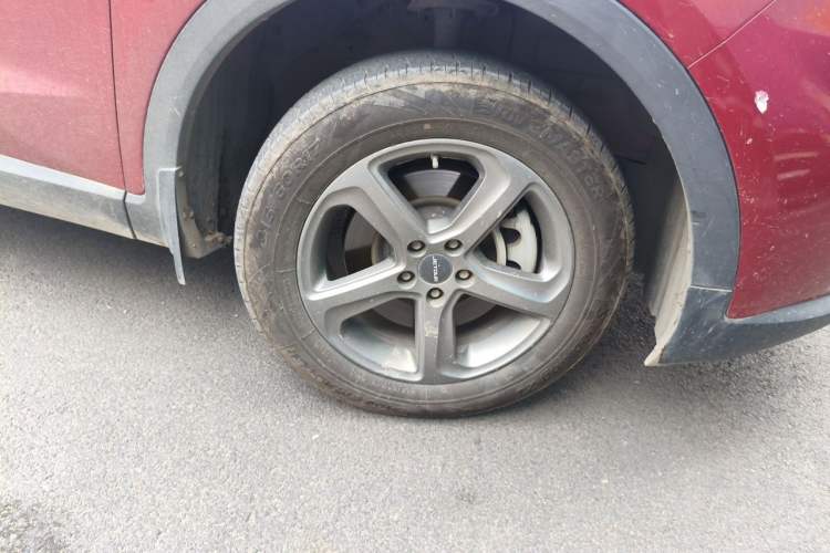 Used JETOUR X70 2018 1.5T Manual Jingxing Edition Right Front Wheel Hub