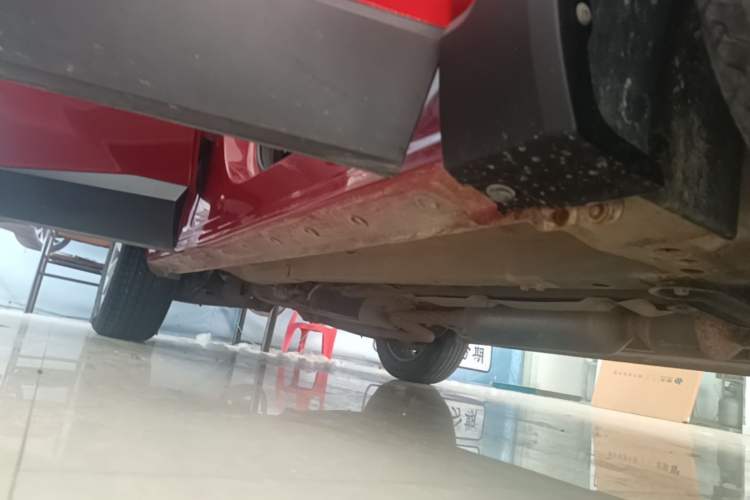 Used JETOUR X70 2018 1.5T Automatic YueXing Edition Right Side Sill