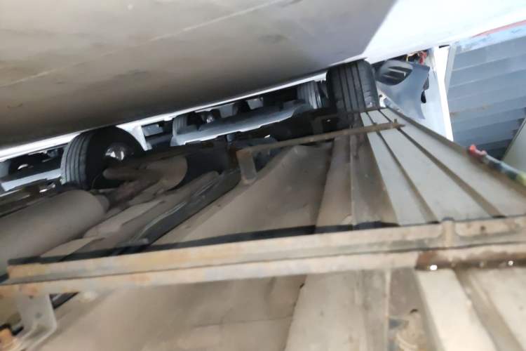 Used JETOUR X70 2018 1.5T Automatic YueXing Edition Right Side Sill