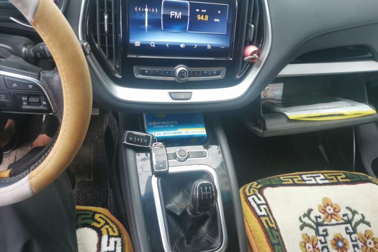 Used JETOUR X70 2018 1.5T Manual Enjoyment Edition Audio And AC Panel