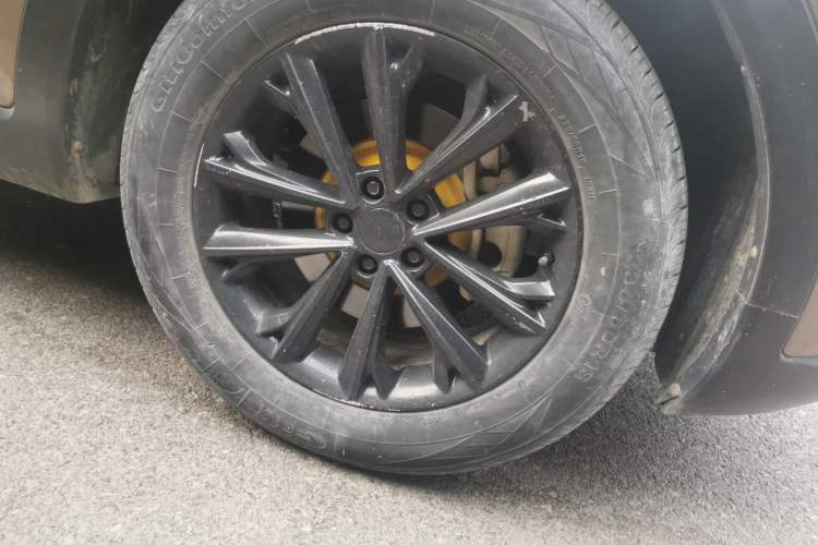 Used JETOUR X70 2018 1.5T Manual Enjoyment Edition Right Front Wheel Hub