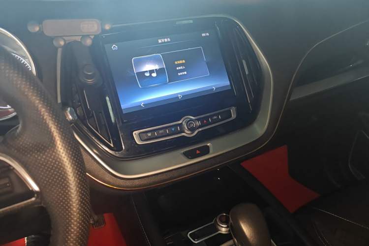 Used JETOUR X70 2018 1.5T Automatic Comfort Edition Audio And AC Panel