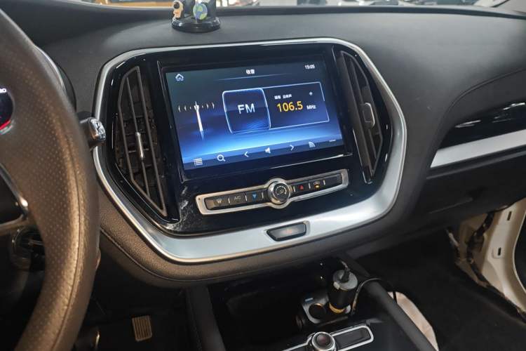 Used JETOUR X70 2018 1.5T Manual Jingxing Edition Audio And AC Panel