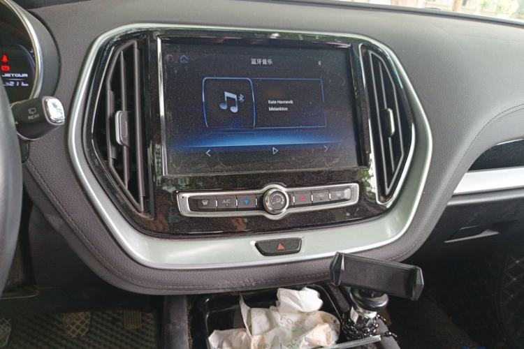 Used JETOUR X70 2018 1.5T Manual Enjoyment Edition Audio And AC Panel