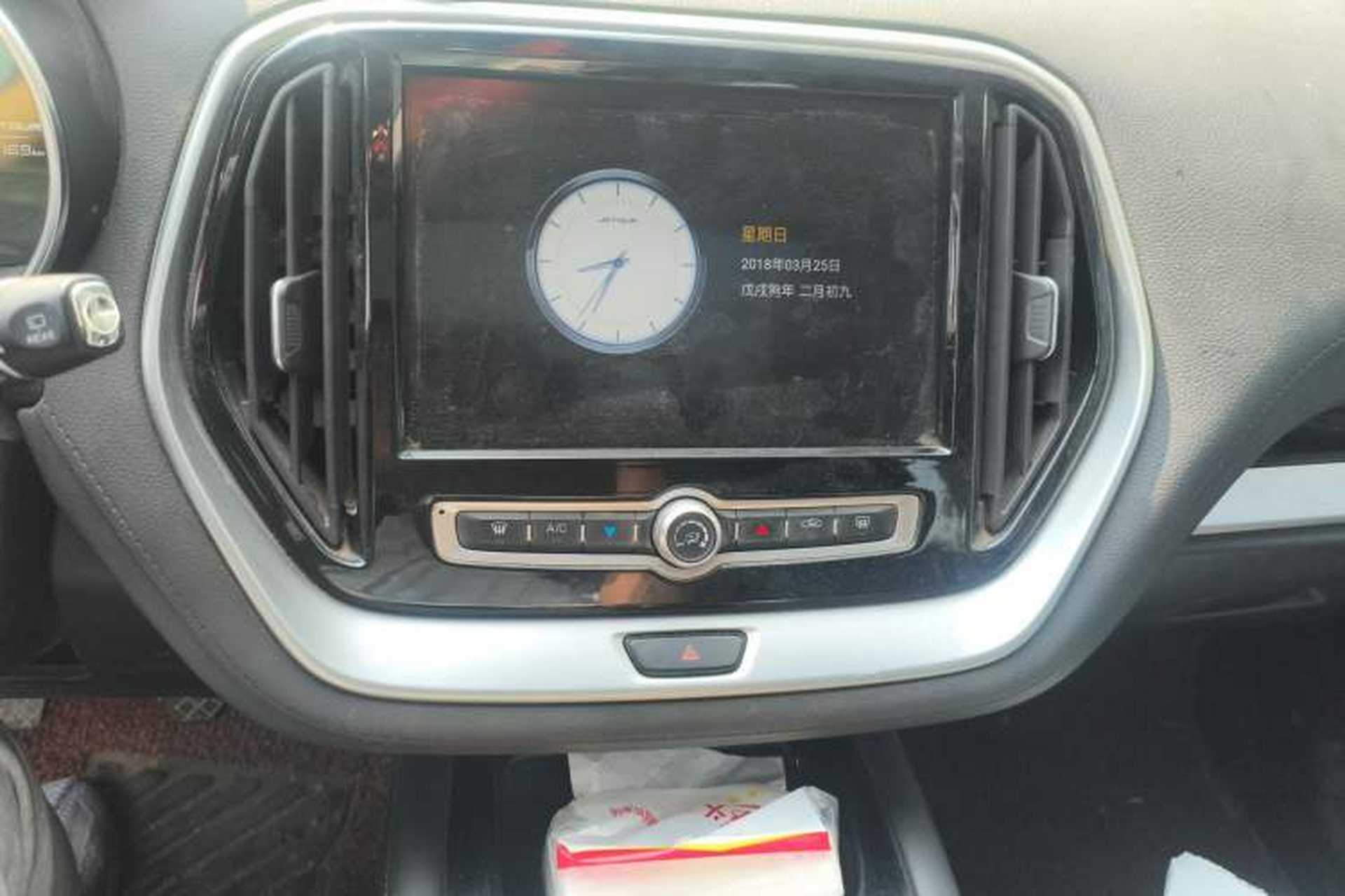 Used JETOUR X70 2018 1.5T Manual Enjoyment Edition Audio And AC Panel