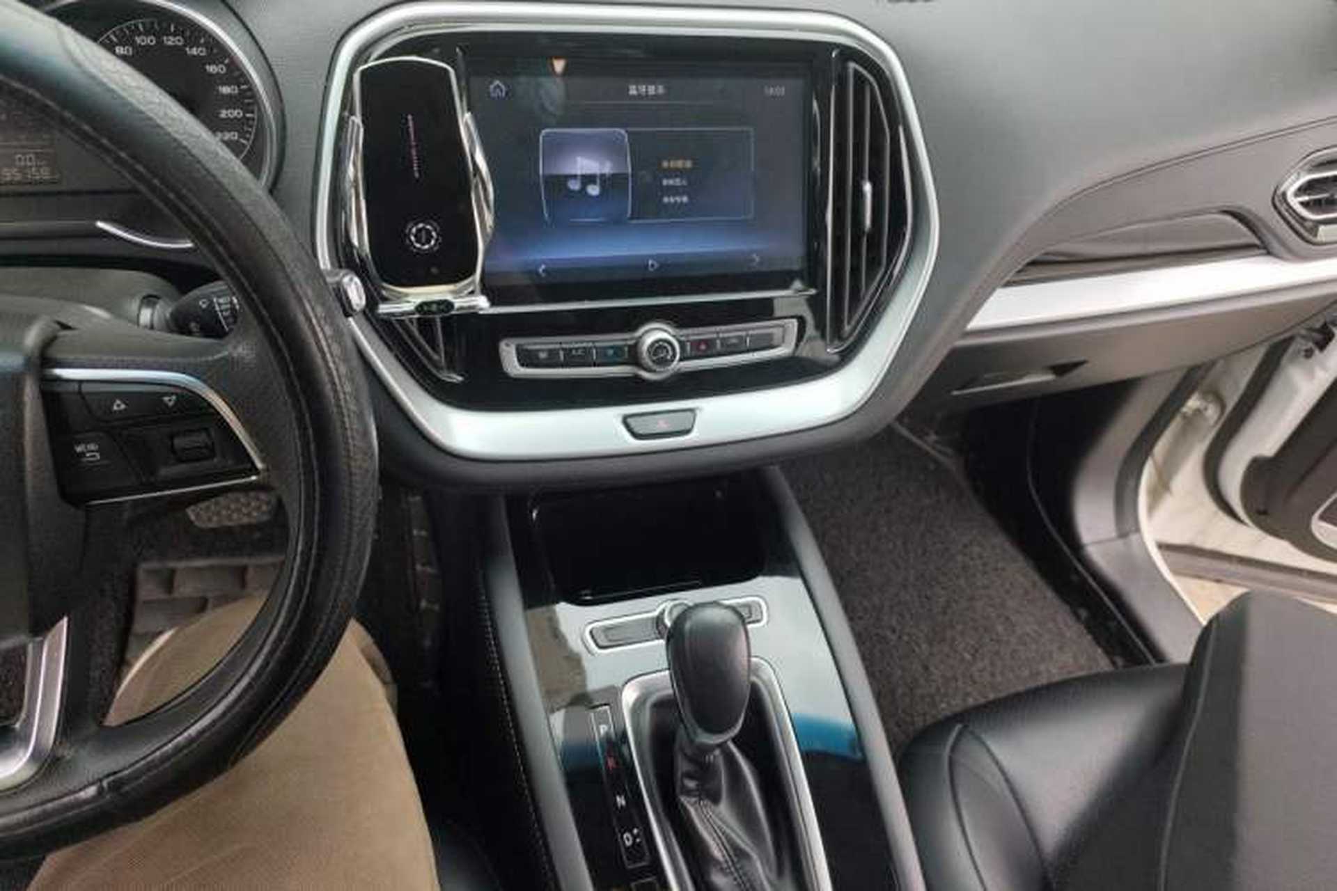 Used JETOUR X70 2018 1.5T Automatic Comfort Edition Audio And AC Panel