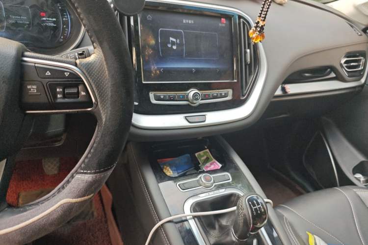 Used JETOUR X70 2018 1.5T Manual Enjoyment Edition Audio And AC Panel
