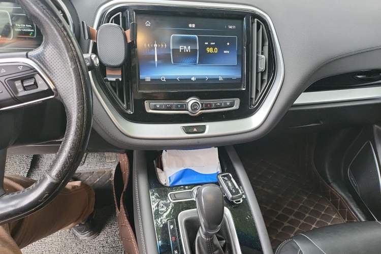Used JETOUR X70 2018 1.5T Automatic YueXing Edition Audio And AC Panel
