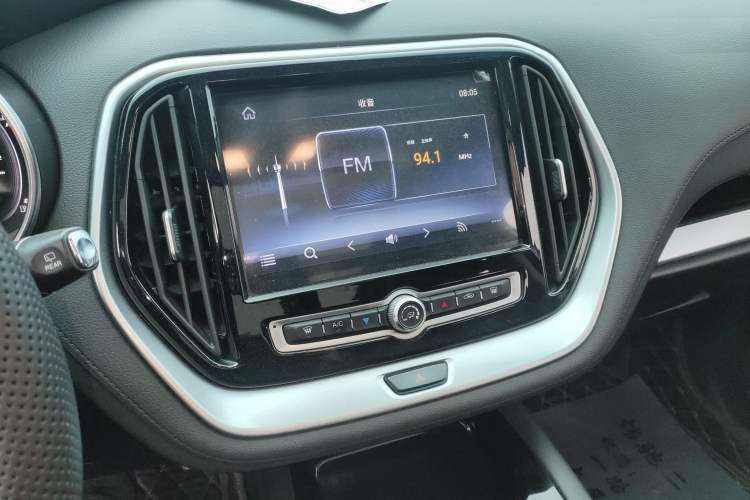 Used JETOUR X70 2018 1.5T Automatic YueXing Edition Audio And AC Panel