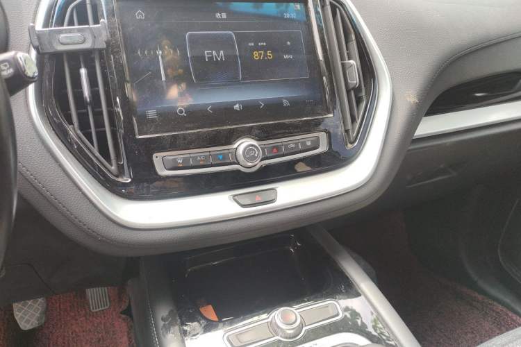 Used JETOUR X70 2018 1.5T Manual Comfort Edition Audio And AC Panel