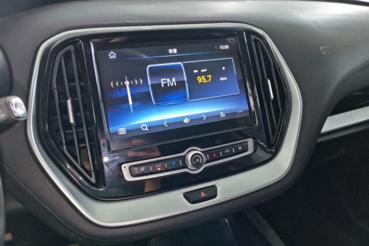 Used JETOUR X70 2018 1.5T Manual Enjoyment Edition Audio And AC Panel
