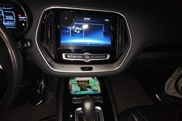 Used JETOUR X70 2018 1.5T Automatic YueXing Edition Audio And AC Panel