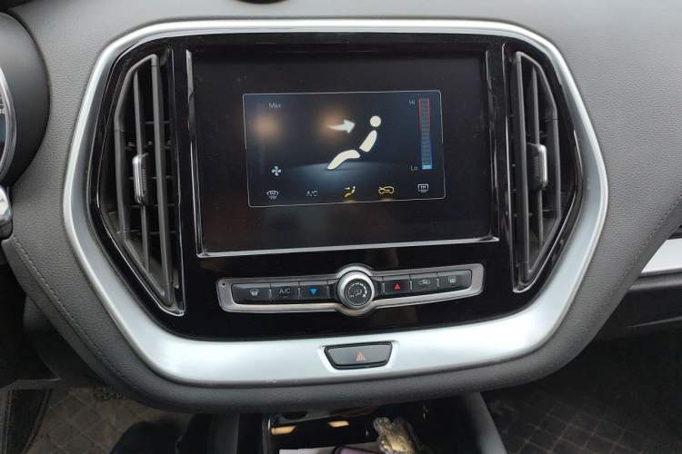 Used JETOUR X70  Audio And AC Panel