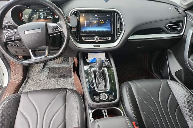 Used JETOUR X70 2018 1.5T Automatic YueXing Edition Center Console