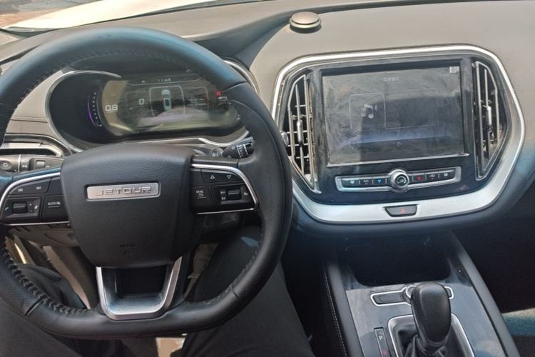 Used JETOUR X70 2018 1.5T Automatic YueXing Edition Center Console