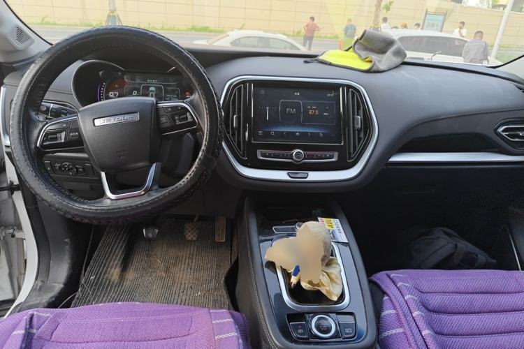 Used JETOUR X70 2018 1.5T Manual Enjoyment Edition Center Console