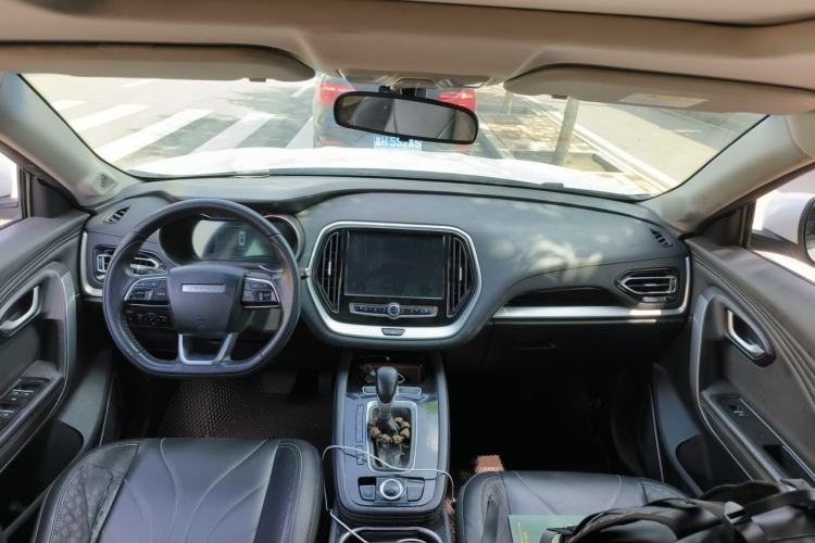 Used JETOUR X70 2018 1.5T Automatic YueXing Edition Center Console