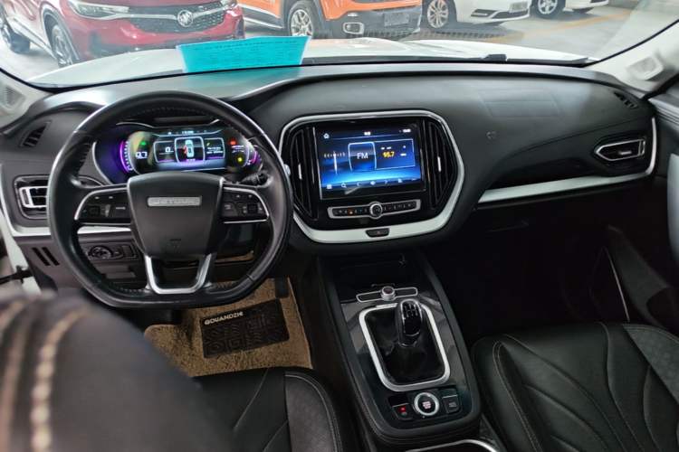 Used JETOUR X70 2018 1.5T Manual Enjoyment Edition Center Console