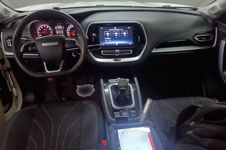 Used JETOUR X70 2018 1.5T Manual Comfort Edition Center Console